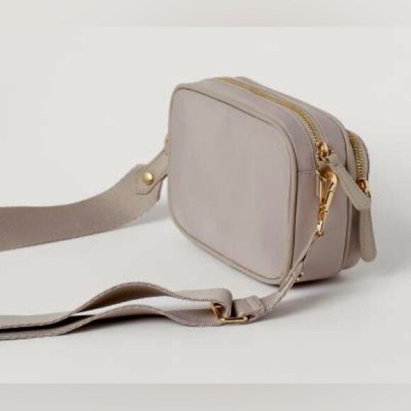 Small Shoulder Bag - Picture 2 of 15